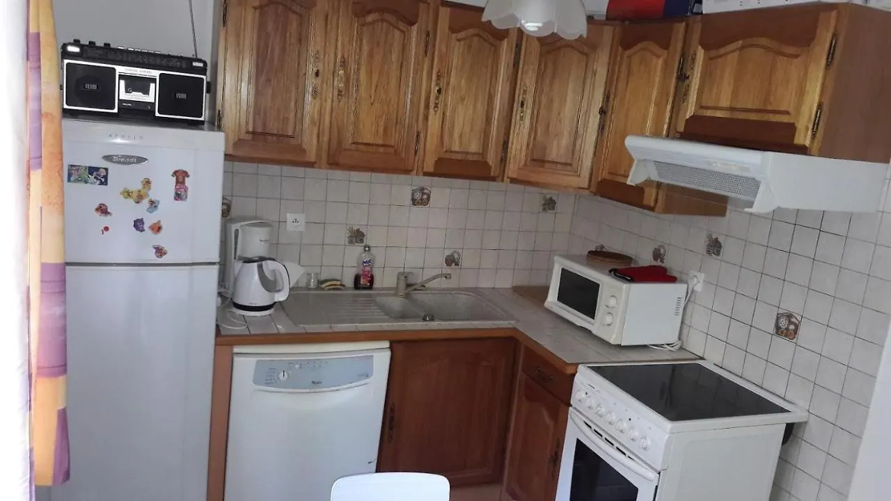 appartement 6 personnes au coeur de super besse